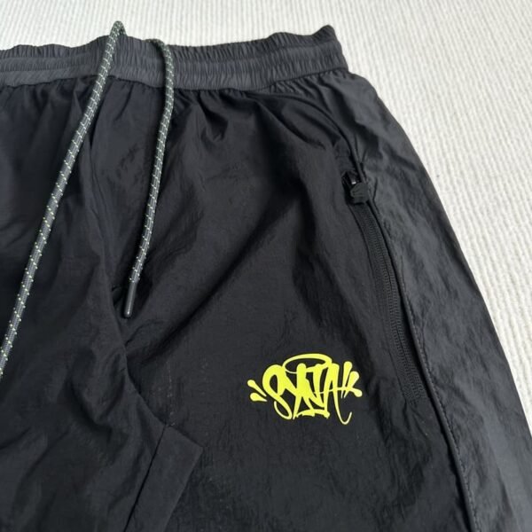 SYNA WORLD WINDBREAKER - Image 5